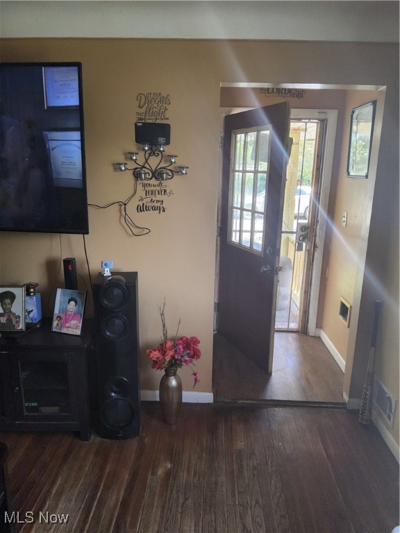 4092 E 72nd Street Cleveland OH 44105