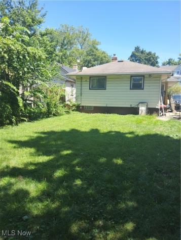 4092 E 72nd Street Cleveland OH 44105