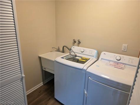 7156 Walton Road Walton Hills OH 44146