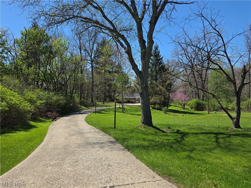 7156 Walton Road Walton Hills OH 44146
