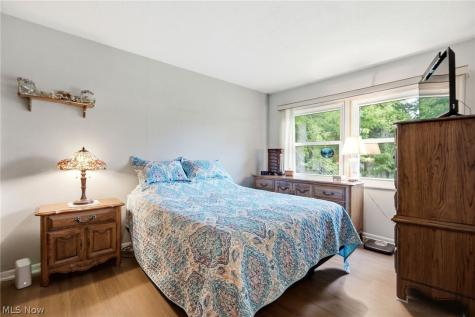 26959 Southwood Lane Olmsted Twp OH 44138