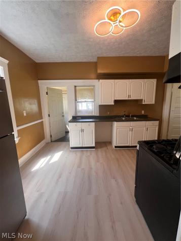 3608 W 47th Street Cleveland OH 44102