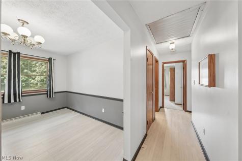 5818 Iva Drive Akron OH 44319