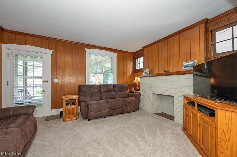 676 S Stateline Road Masury OH 44438