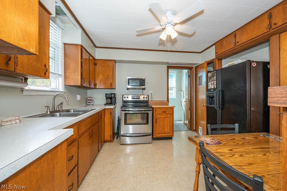 676 S Stateline Road Masury OH 44438