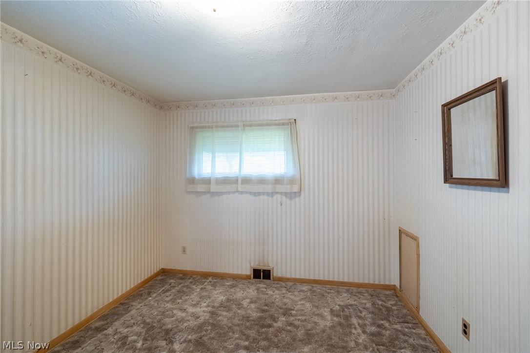 9609 Alexander Road Garfield Heights OH 44125