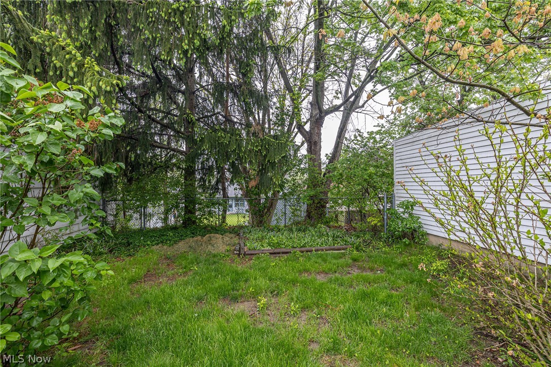 9609 Alexander Road Garfield Heights OH 44125