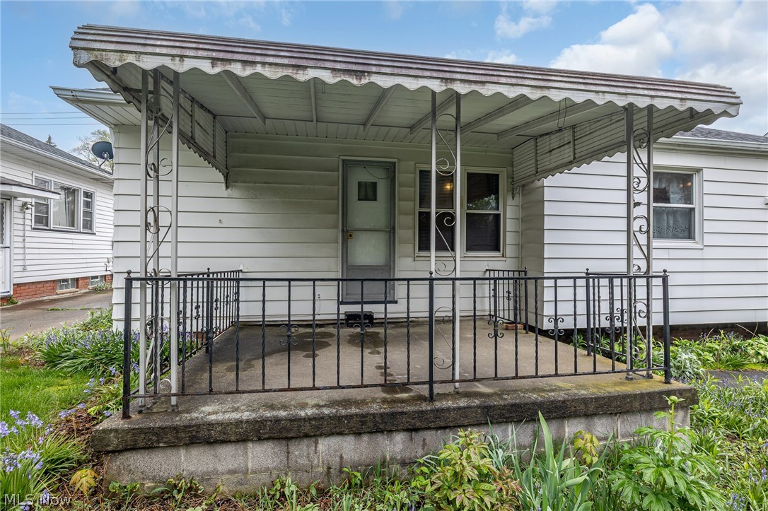 9609 Alexander Road Garfield Heights OH 44125