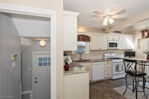 5195 Spencer Road Lyndhurst OH 44124