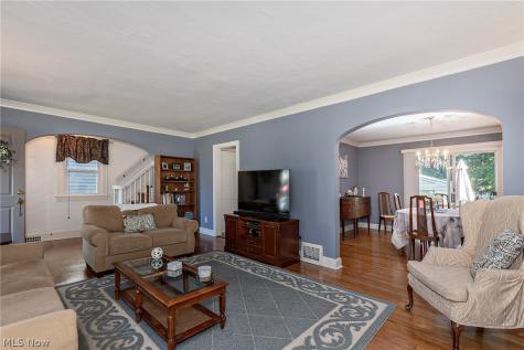 5195 Spencer Road Lyndhurst OH 44124