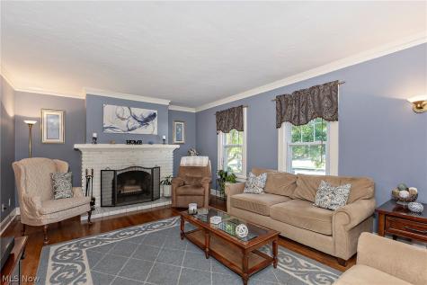 5195 Spencer Road Lyndhurst OH 44124