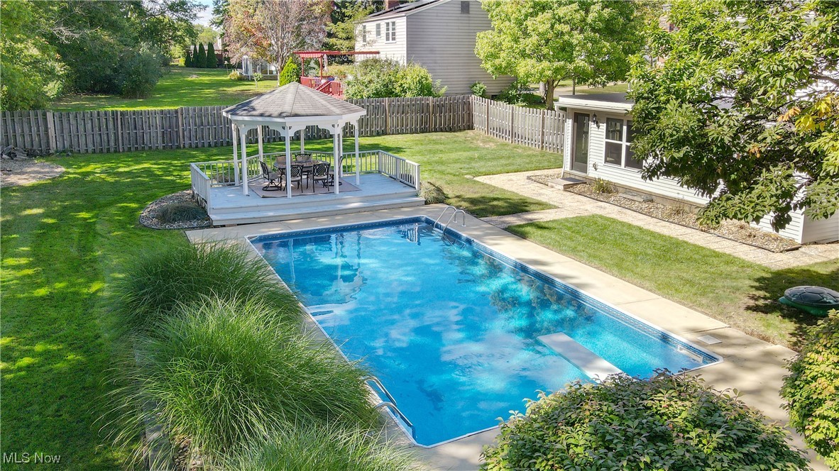 78 Chelmsford Drive Aurora OH 44202