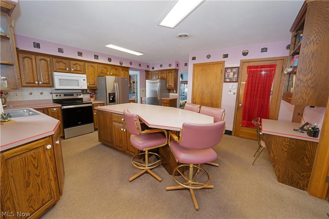 1325 Braceville Robinson Road Southington OH 44470