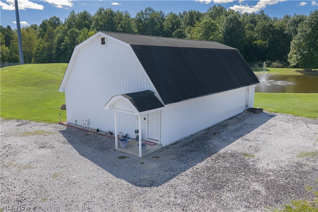 1325 Braceville Robinson Road Southington OH 44470
