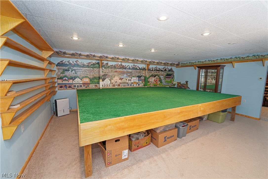 1325 Braceville Robinson Road Southington OH 44470