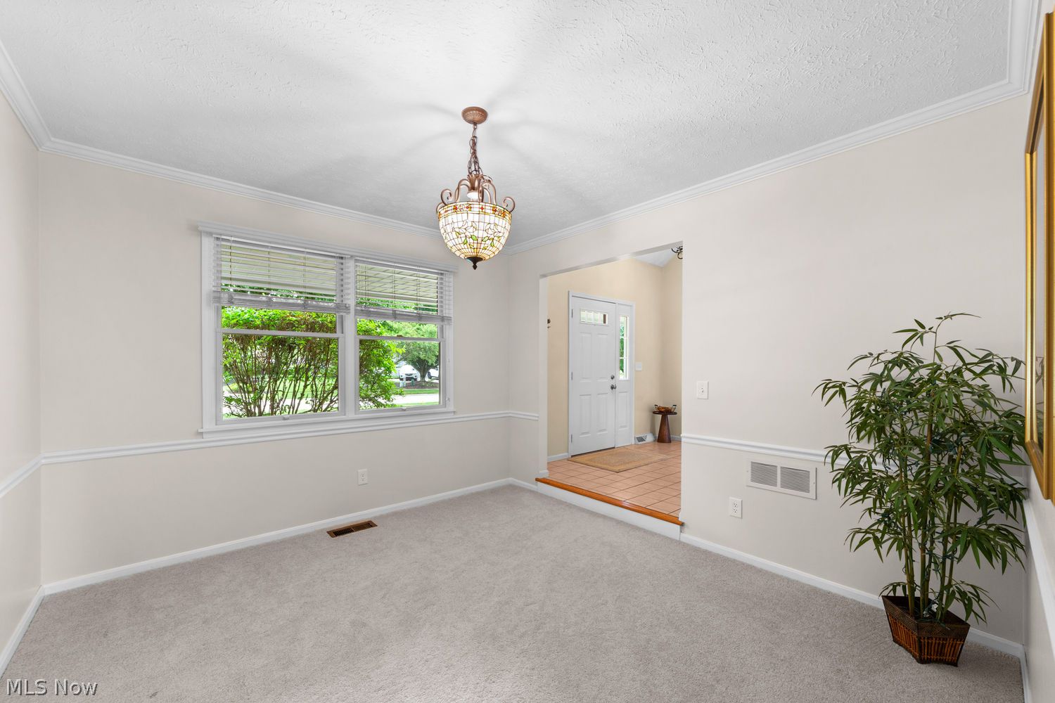 10030 Greenwich Drive Strongsville OH 44136