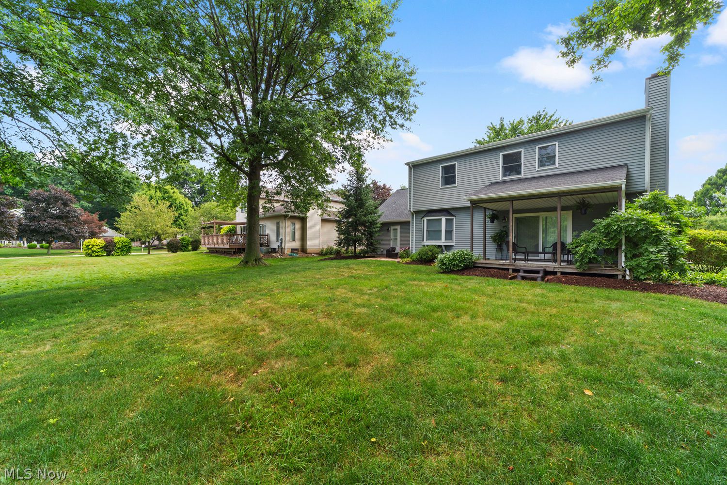 10030 Greenwich Drive Strongsville OH 44136