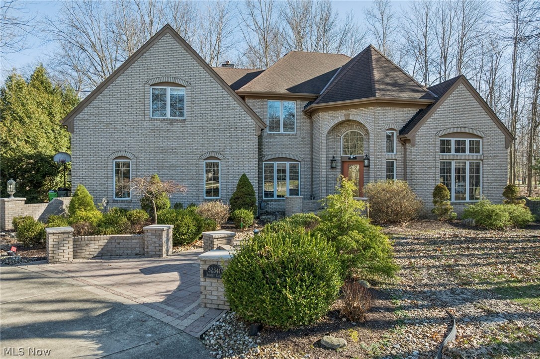 32341 Regency Court Avon Lake OH 44012