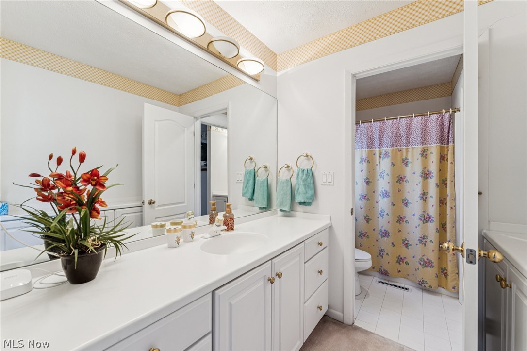 32341 Regency Court Avon Lake OH 44012