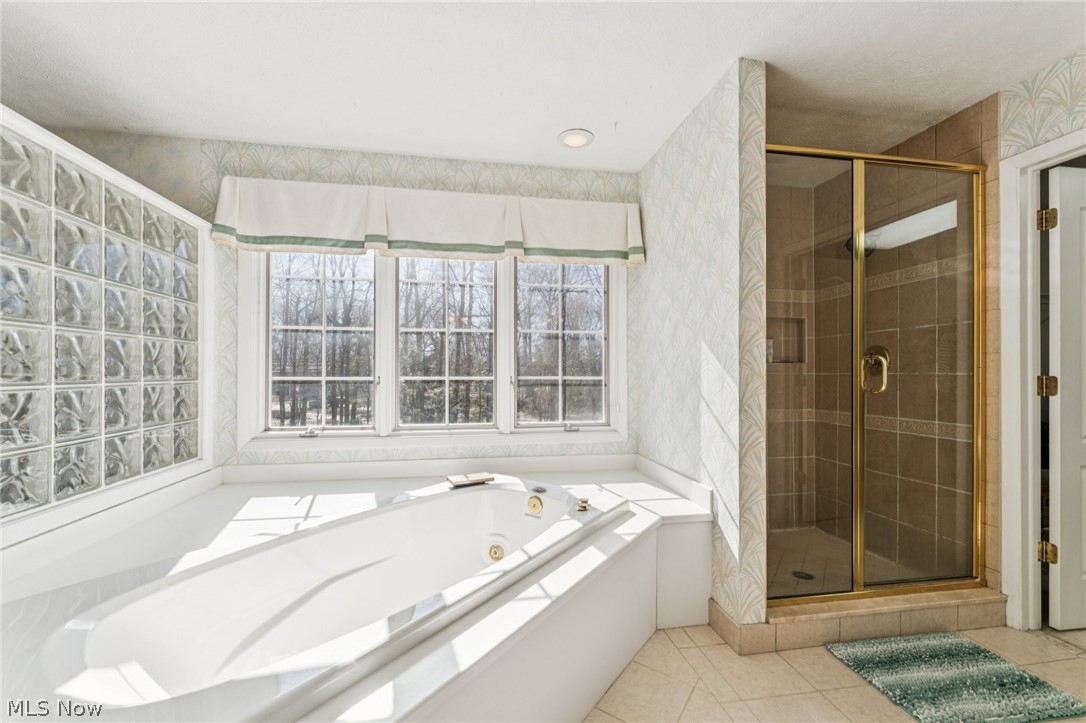 32341 Regency Court Avon Lake OH 44012