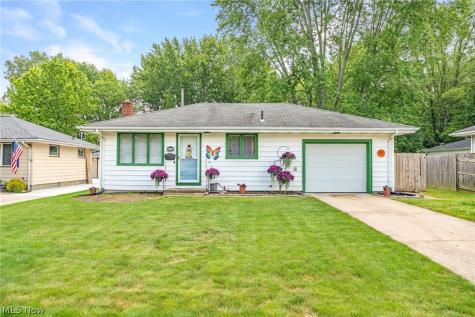 1024 Oakwood Drive Elyria OH 44035