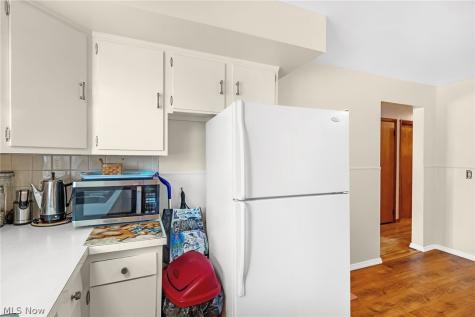 1024 Oakwood Drive Elyria OH 44035
