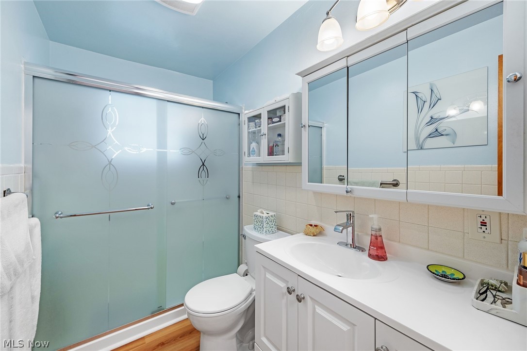 1024 Oakwood Drive Elyria OH 44035