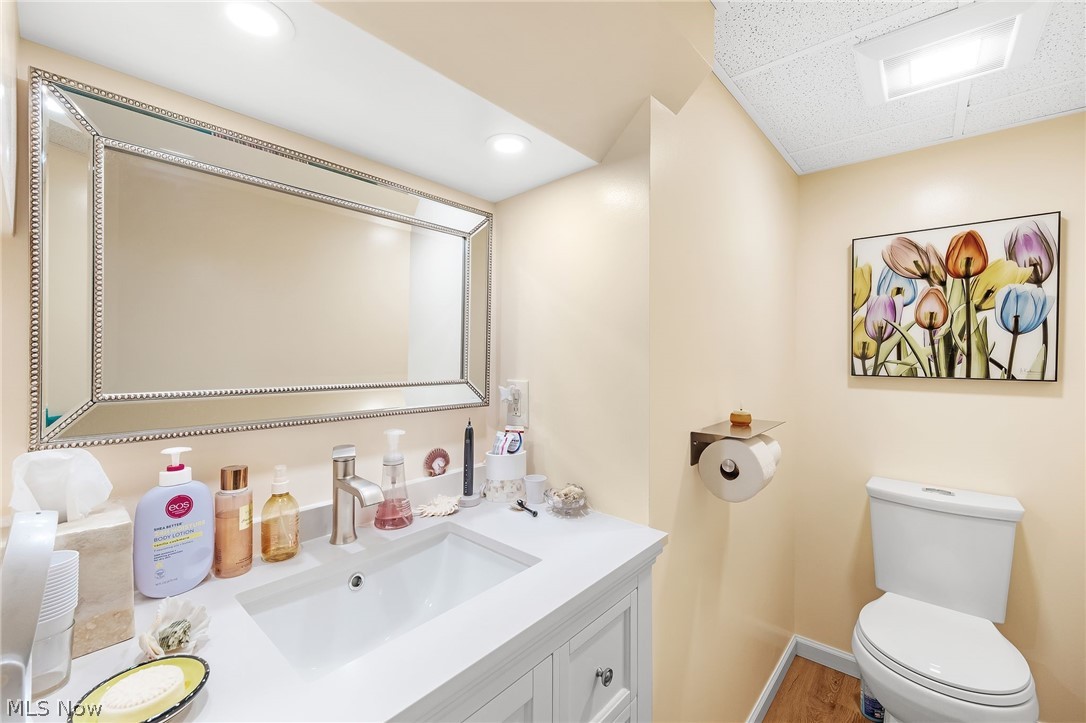 1024 Oakwood Drive Elyria OH 44035