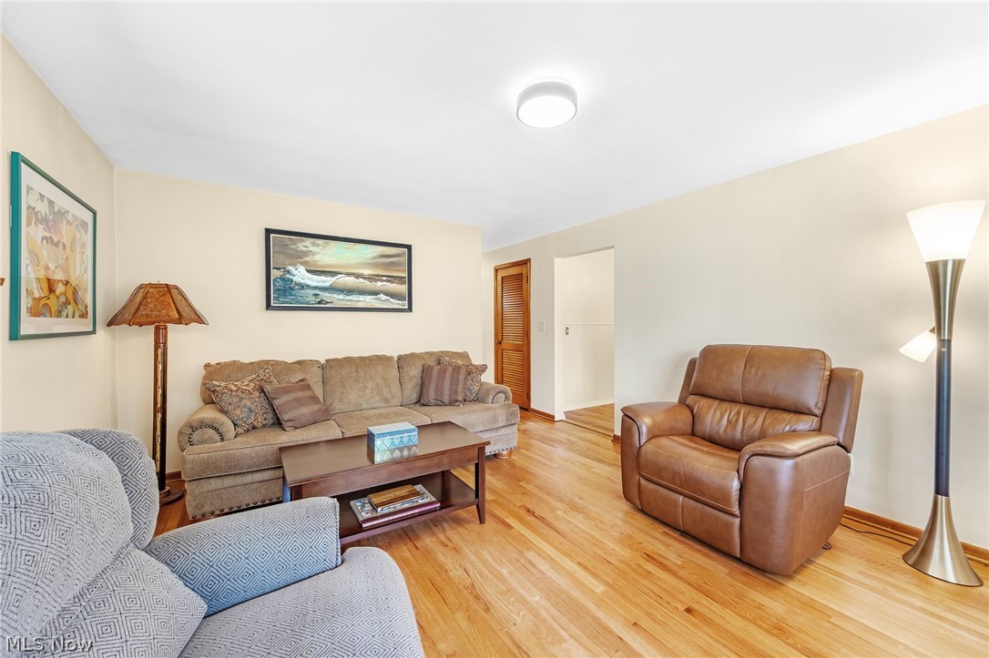 1024 Oakwood Drive Elyria OH 44035