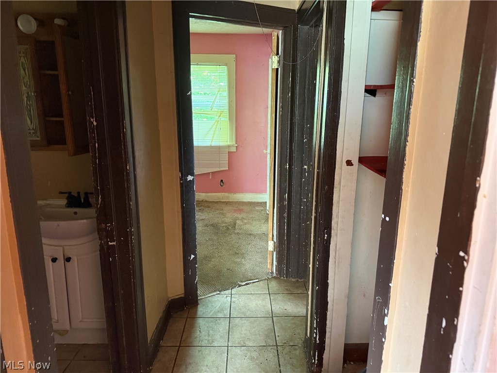 3684 E 105th Street Cleveland OH 44105