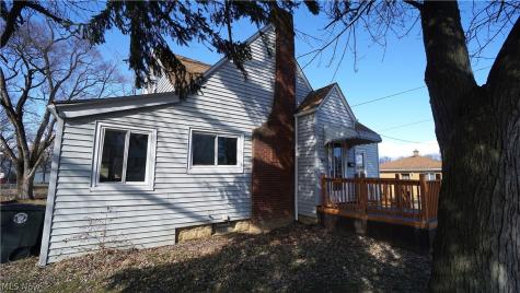 1448 Creighton Avenue Akron OH 44310