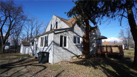 1448 Creighton Avenue Akron OH 44310