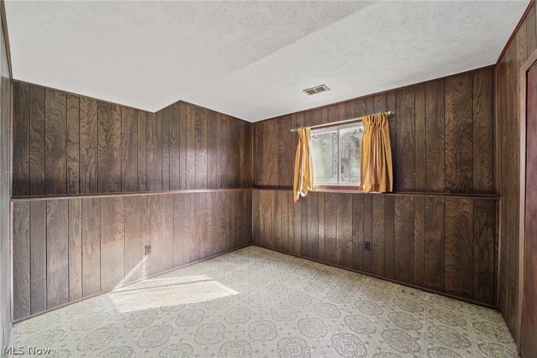 461 Delaware Drive Brunswick OH 44212