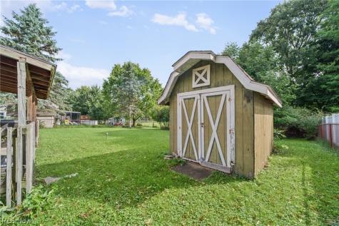 461 Delaware Drive Brunswick OH 44212
