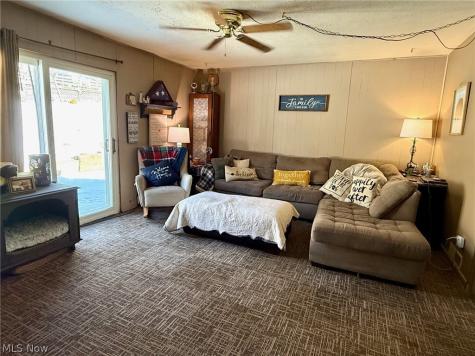 20 Silver Globe Road Marietta OH 45750