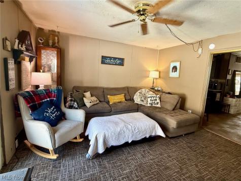 20 Silver Globe Road Marietta OH 45750