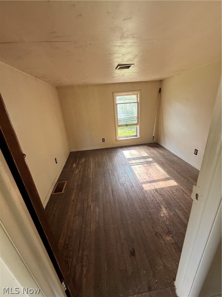 3573 Pershing Avenue Hubbard OH 44425