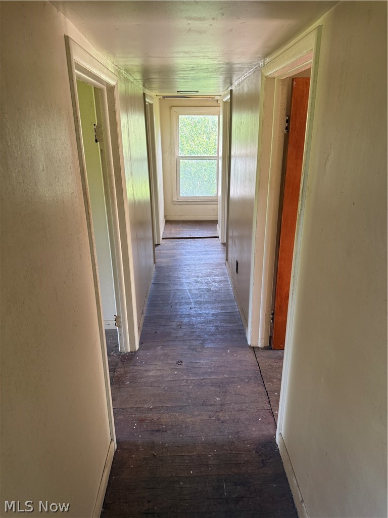 3573 Pershing Avenue Hubbard OH 44425