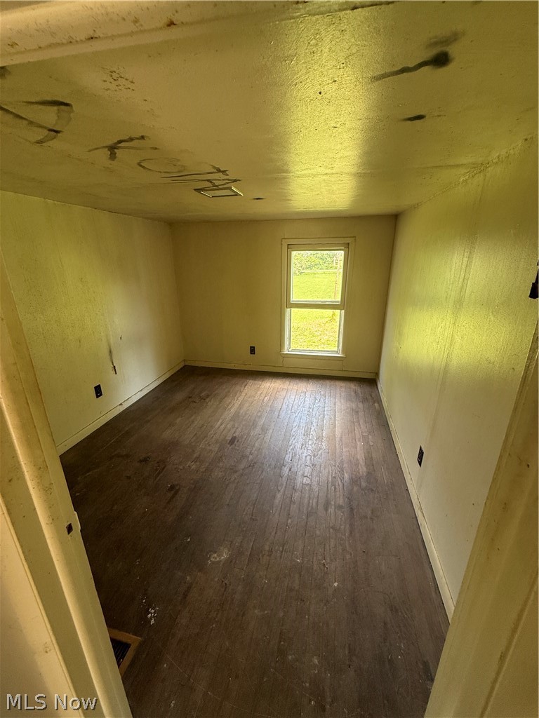 3573 Pershing Avenue Hubbard OH 44425