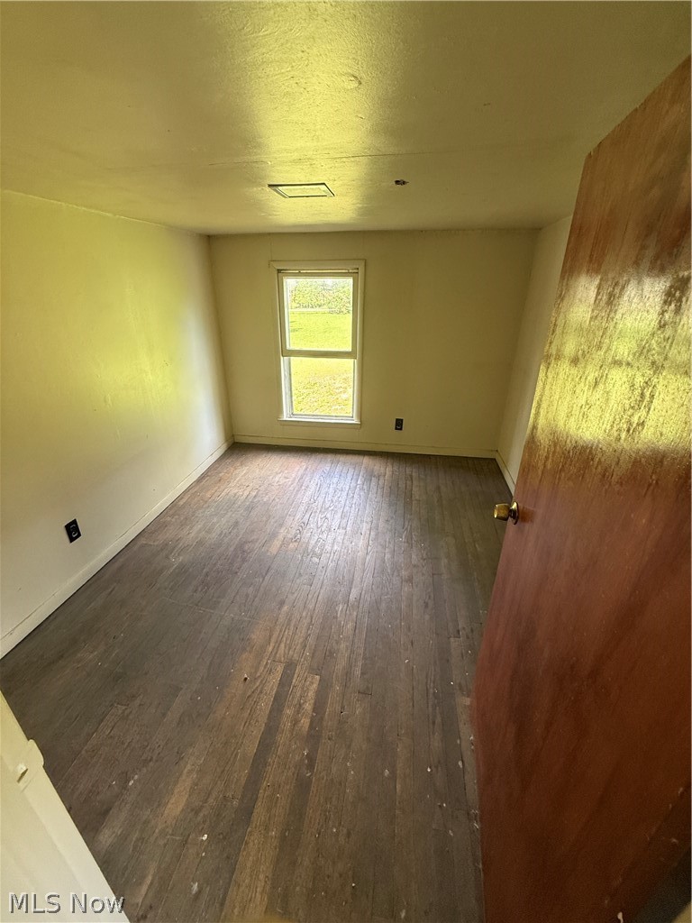 3573 Pershing Avenue Hubbard OH 44425