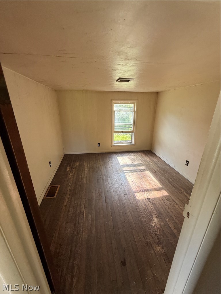 3573 Pershing Avenue Hubbard OH 44425