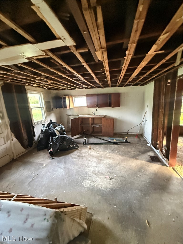 3573 Pershing Avenue Hubbard OH 44425