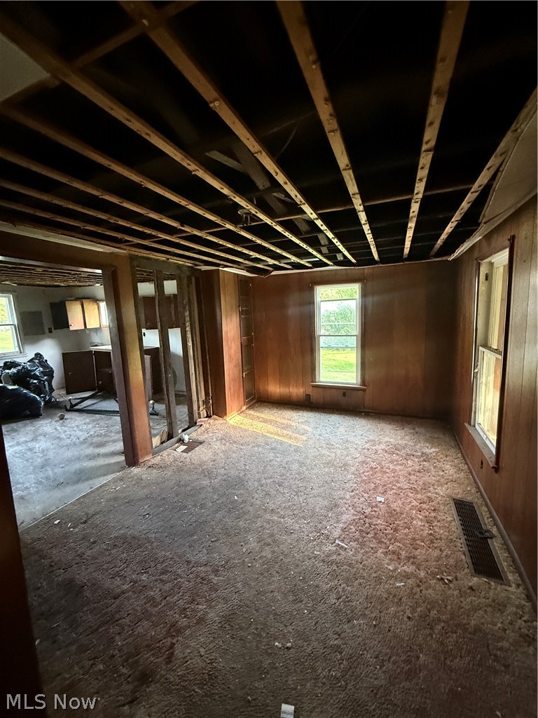 3573 Pershing Avenue Hubbard OH 44425