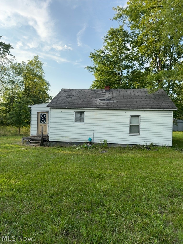 3573 Pershing Avenue Hubbard OH 44425