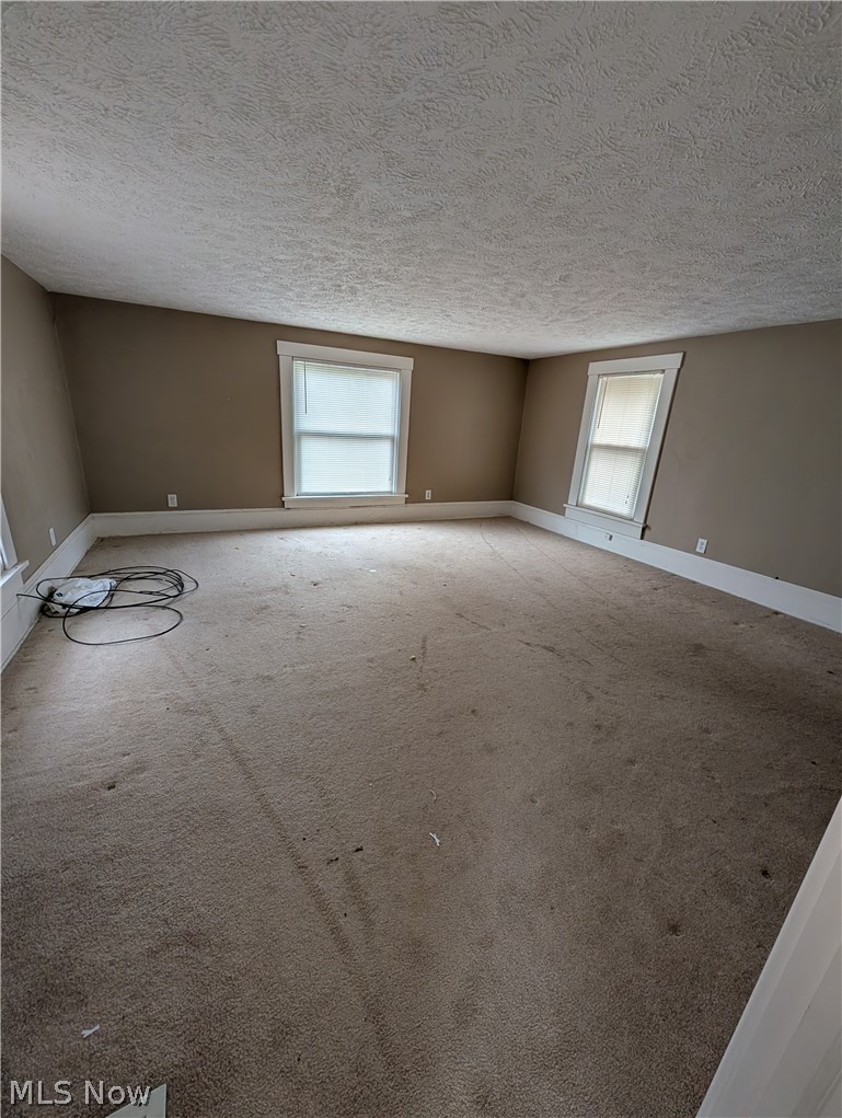 225 W Ohio Avenue Sebring OH 44672