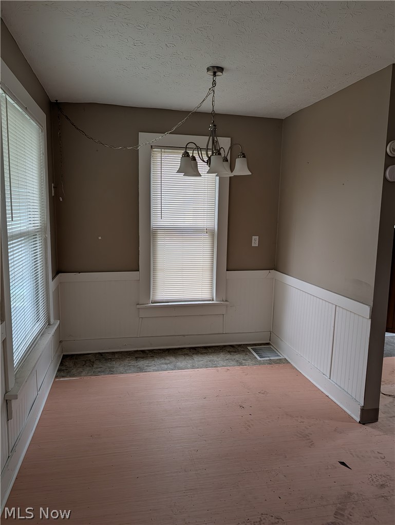 225 W Ohio Avenue Sebring OH 44672
