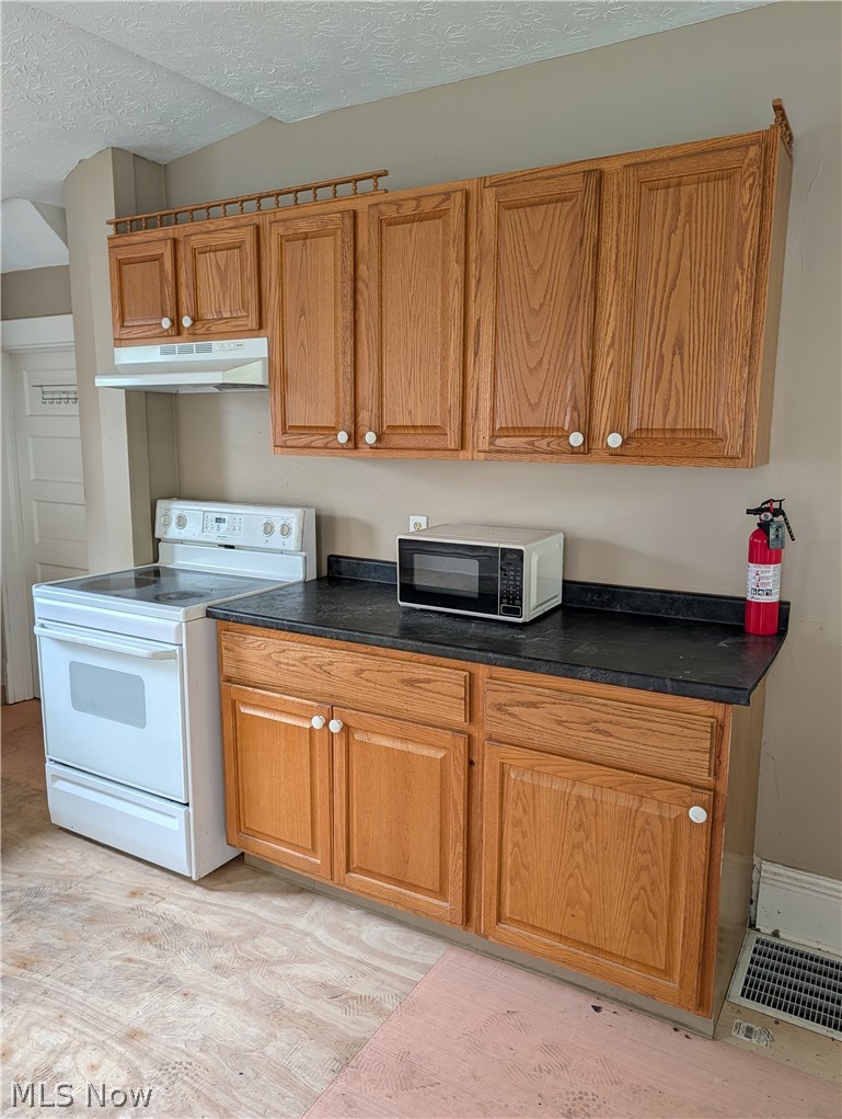 225 W Ohio Avenue Sebring OH 44672