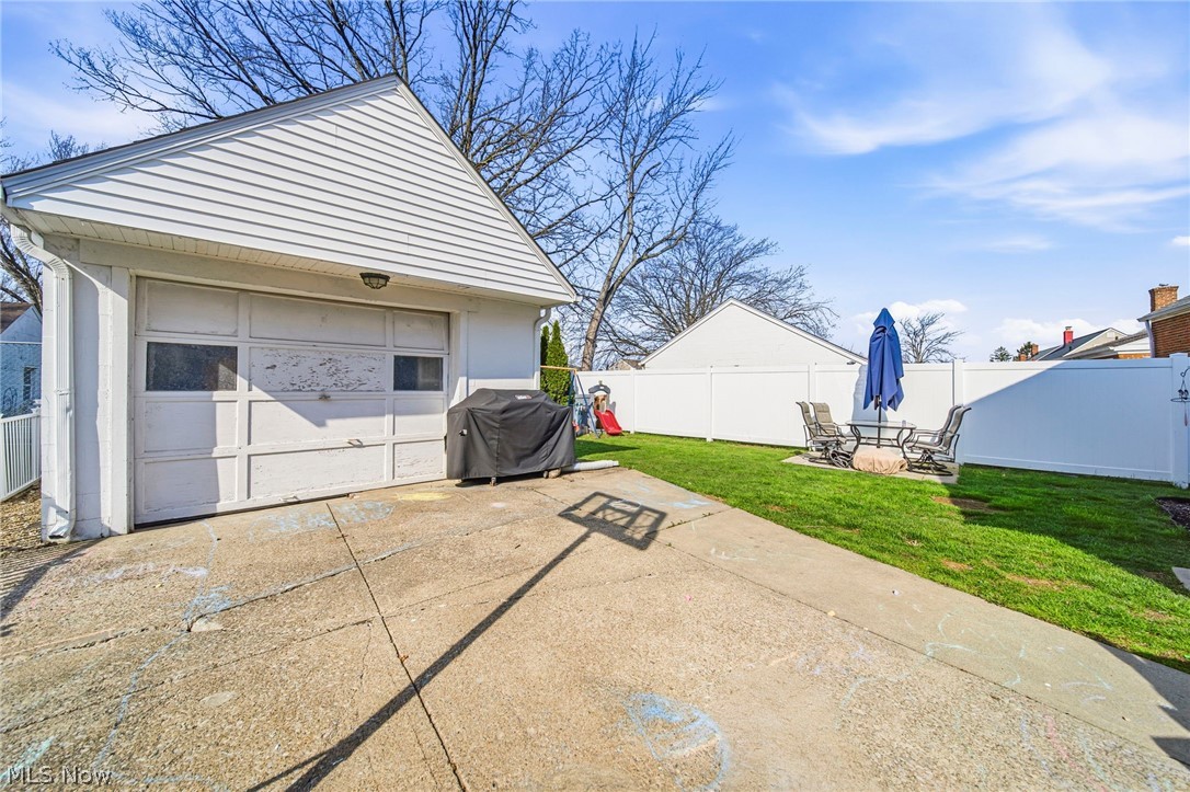 1714 E 294th Street Wickliffe OH 44092