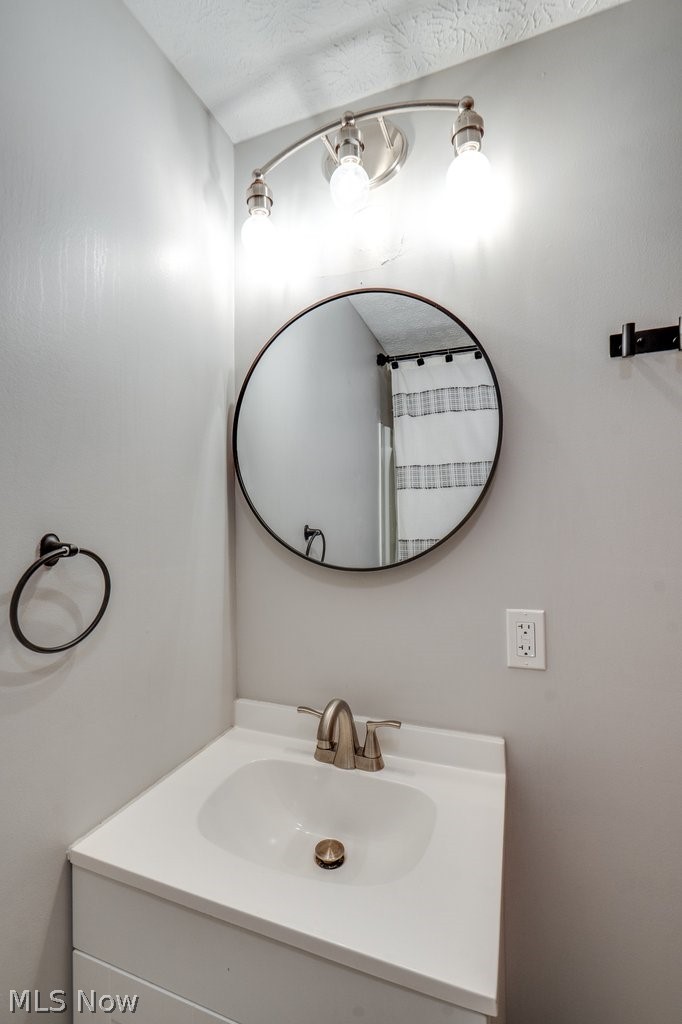 3027 Glen Place NW Canton OH 44708