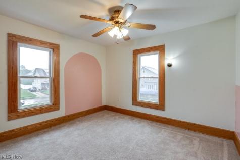 3027 Glen Place NW Canton OH 44708